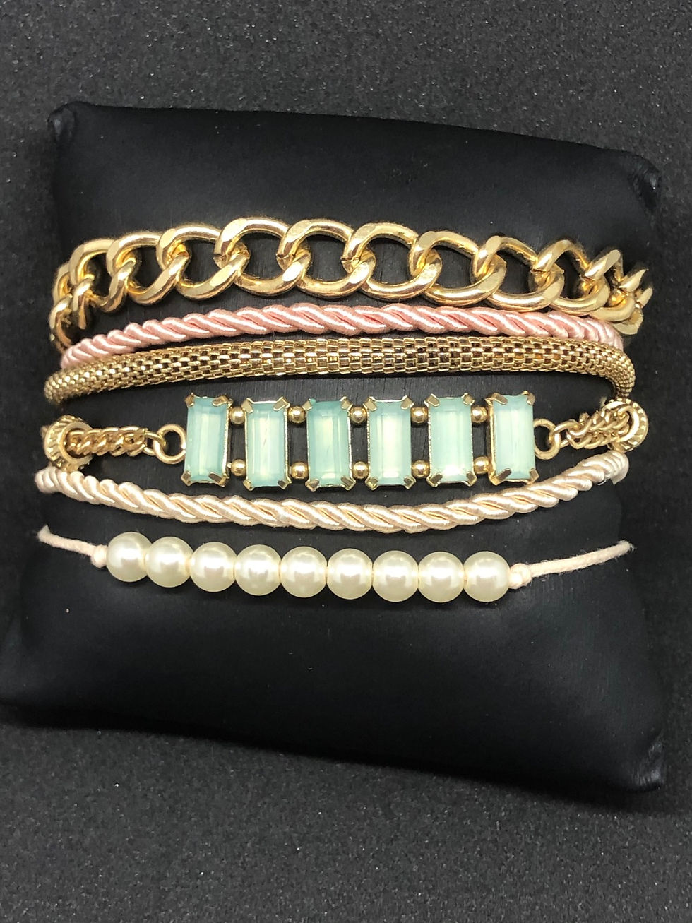 Thumbnail: Multi bracelet 