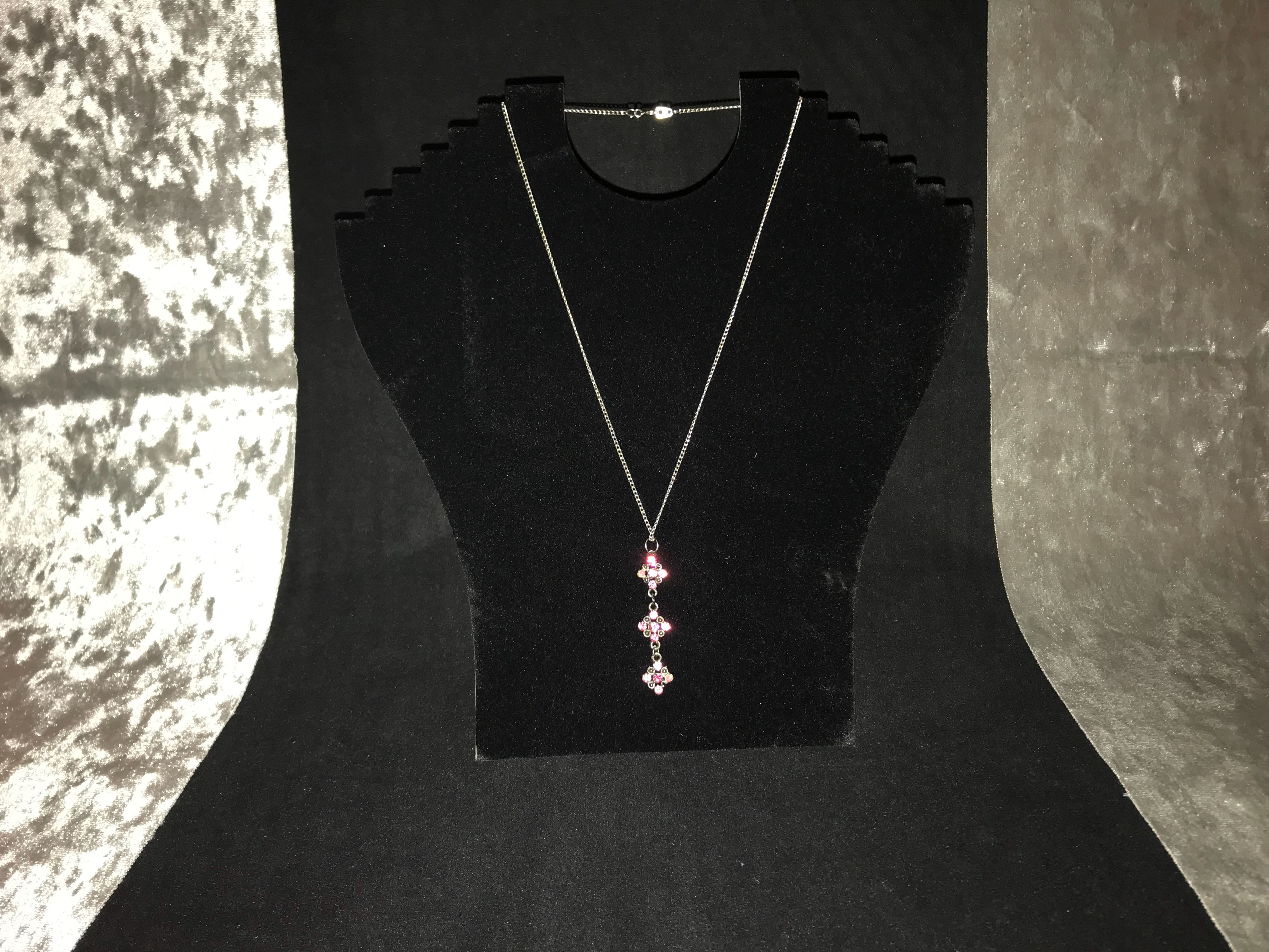 Pink crystal pendant 