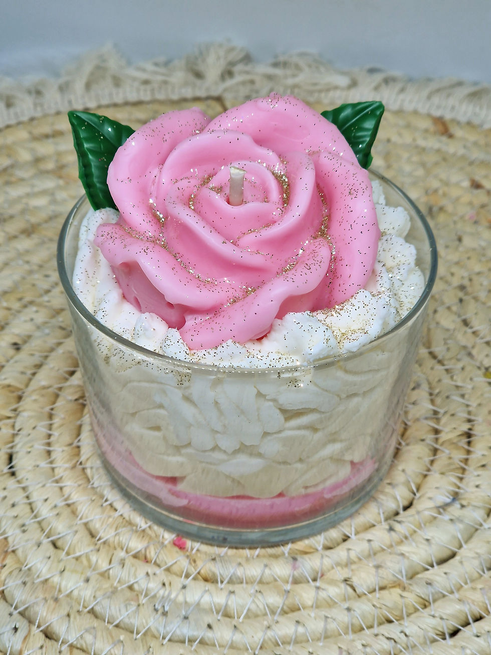 la bougie gourmande fraise des bois - Olfakt Création la bougie gourmande fraise des bois - Olfakt Création