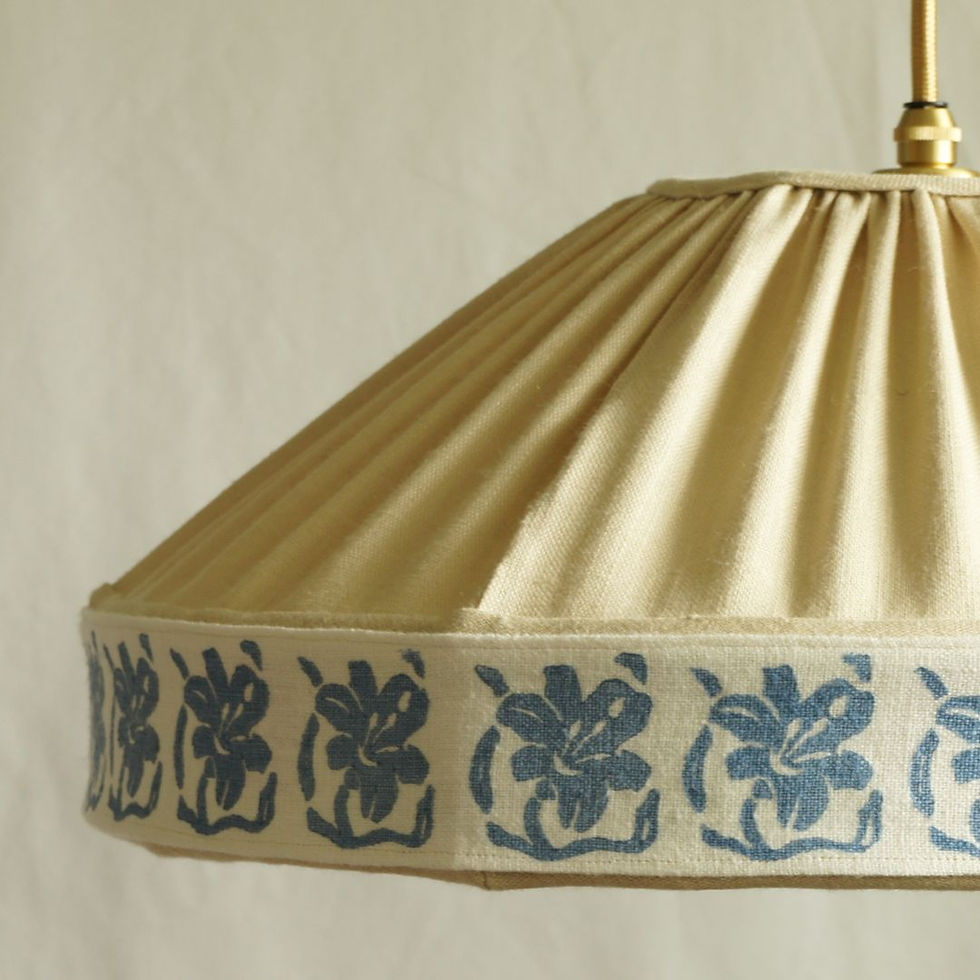 Thumbnail: Lily Pendant Shade