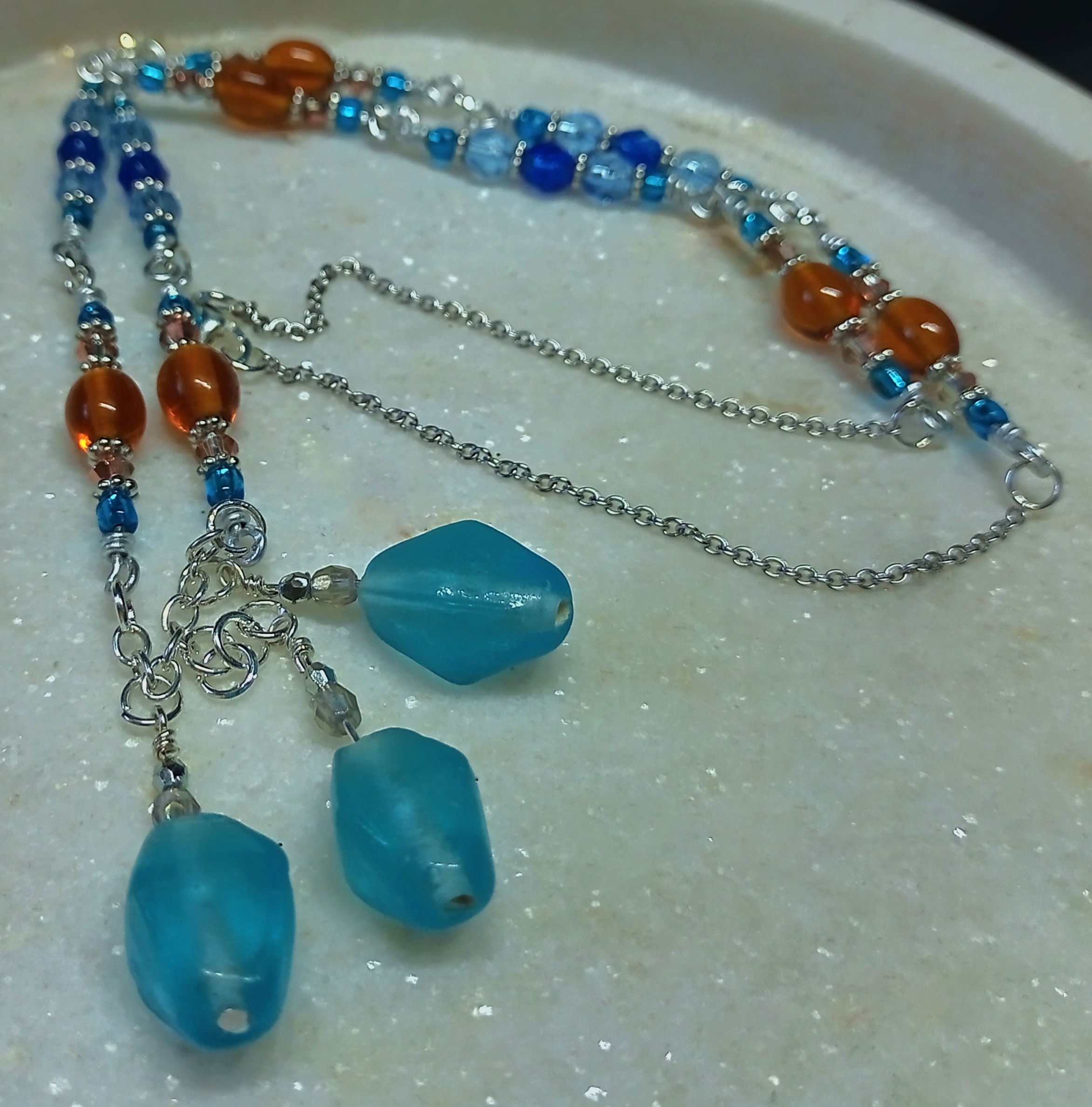 Hand Crafted silver plated wire & chain necklace