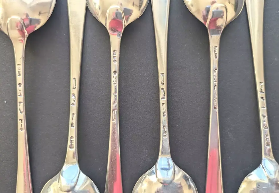 Miniatura: 1751 Solid Silver Six George II Dessert Spoons, London 1751