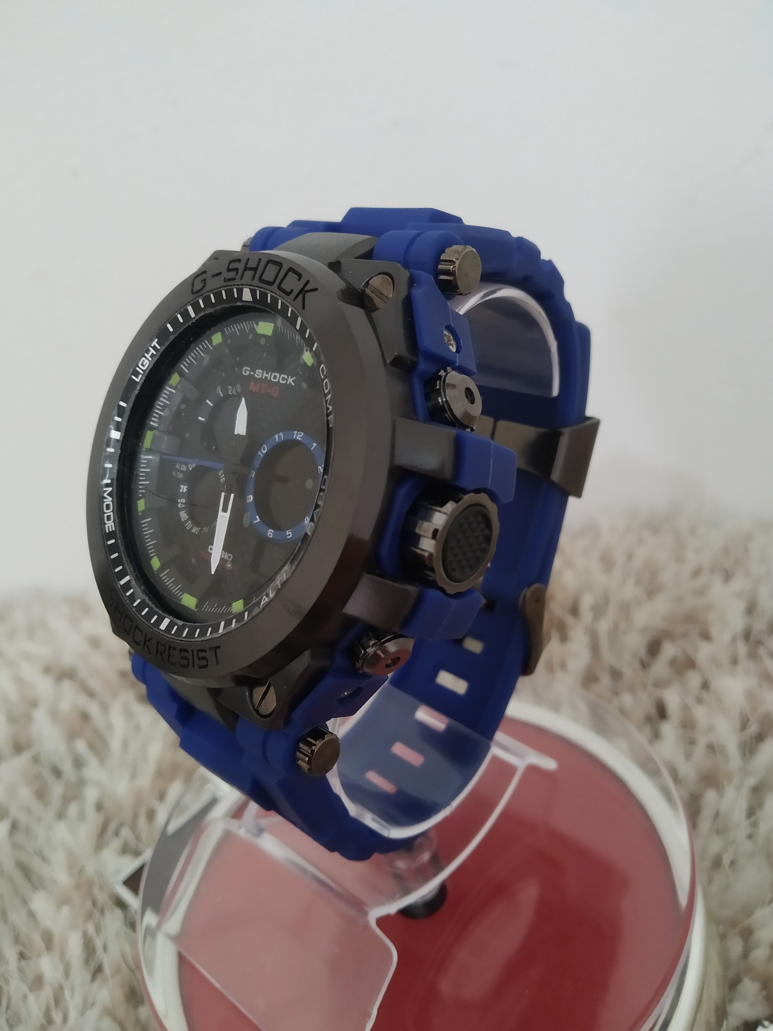 G-Shock 5369 MTG Preto Pulseira Azul + Brinde Caixa Expositora