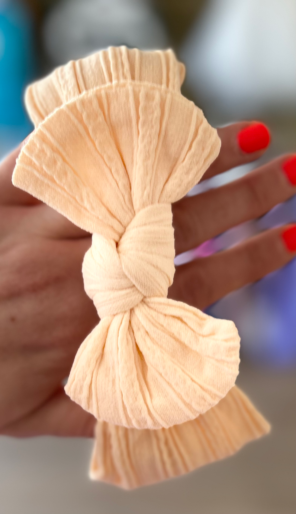 Thumbnail: Cable Stretch Bow Headband