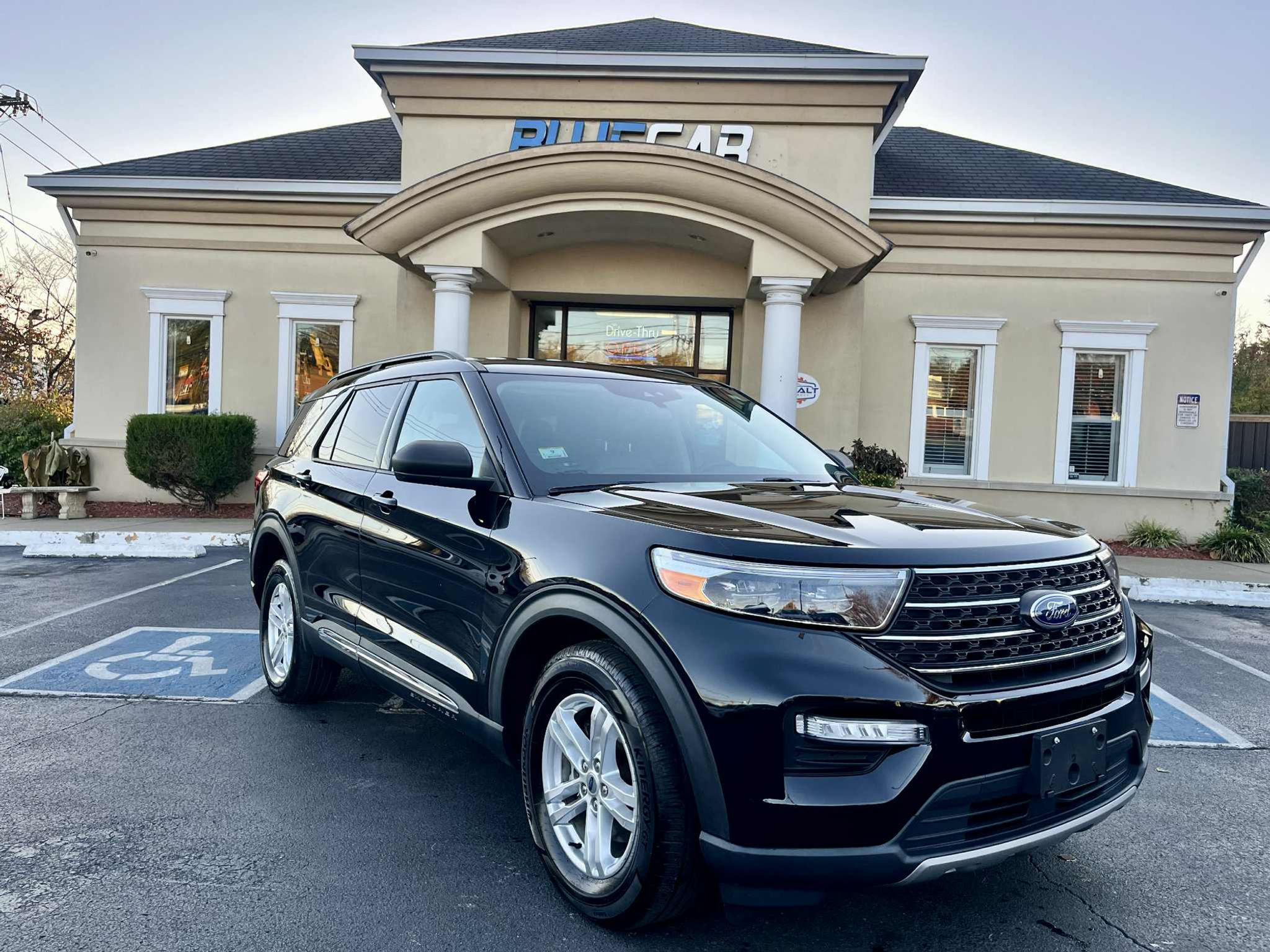 2022 FORD EXPLORER XLT 4WD