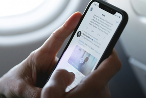 Como o X/Twitter servia como fonte de renda para muitas empresas?