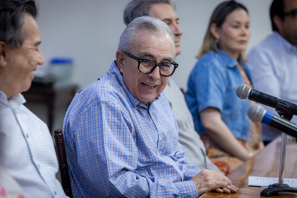 Confirma UIF bloqueo preventivo a cuentas de Rocha Moya y funcionarios de Sinaloa