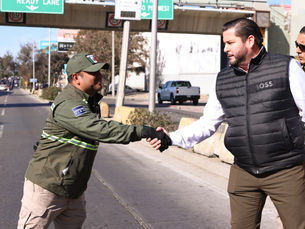 Anuncia Burgueño retiro de 'minions' de la Ready Lane en SY