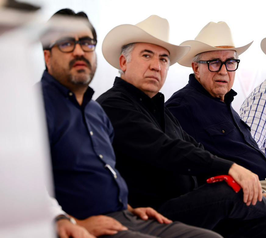 Enrique Inzunza pide licencia para sesiones extraordinarias del Senado