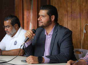 Renuncia Efrén Ruiz como fiscal regional de Mexicali