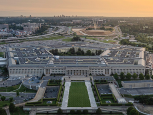 Tras 78 años, Departamento de Defensa de EU vuelve a ser Departamento de Guerra