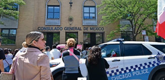 Más remesas, menos protección consular