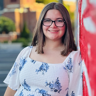 Emily Bearse Headshot.jpg