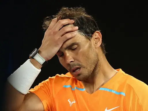 Rafael Nadal desiste do Aberto da França
