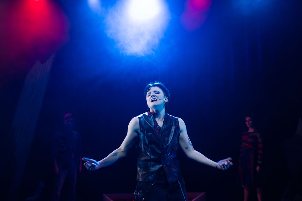 Rosanna Suppa in Count Dykula