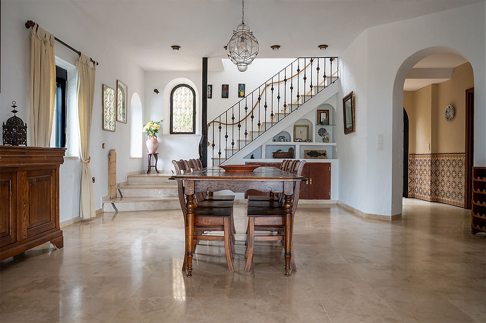 private villa zur ferienvermietung am strand playa zahara de los atunes für 12 personen mit privatem pool und garten große villa