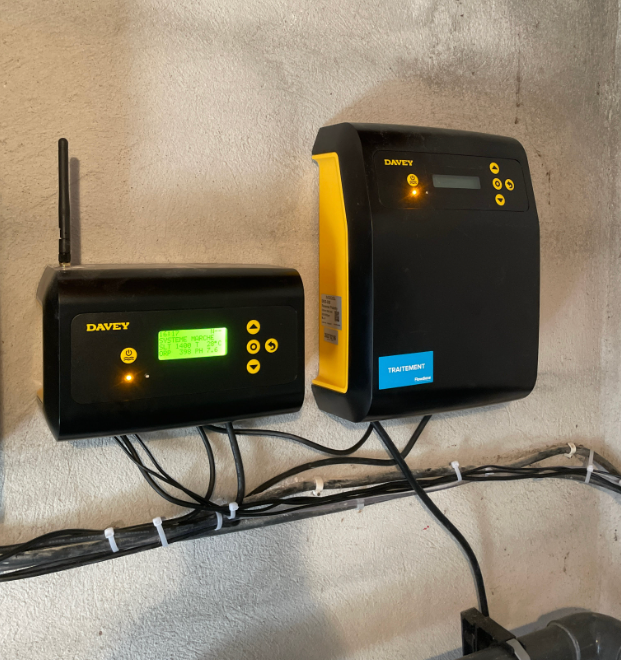 Electrolyseur piscine ne produit plus de chlore : Causes et solutions