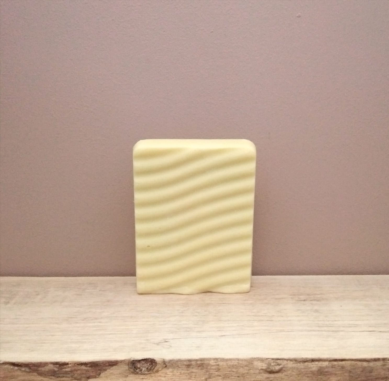 Pain de baume solide au beurre de karité 175g