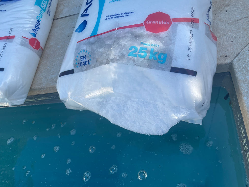 ajout de sel piscine granulés sac 25 kg remise en route piscine Var