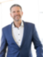 Alexander Van Lessen