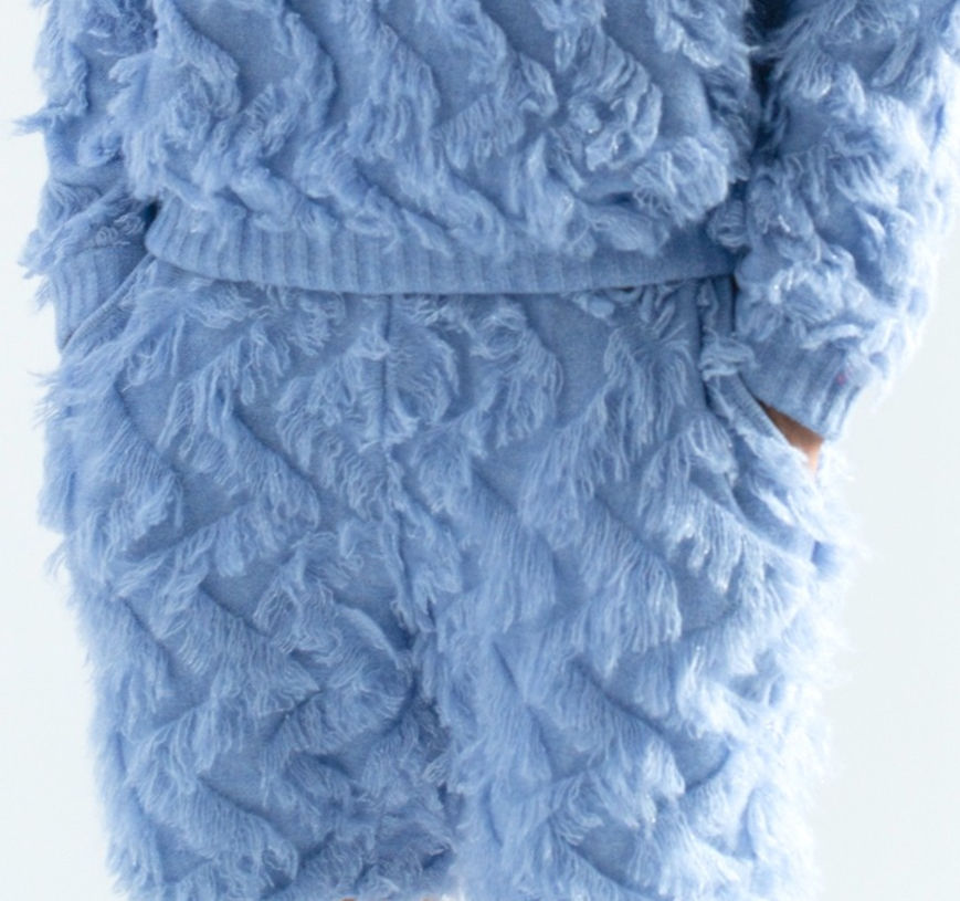 zigzag fringed sweater_edited.jpg