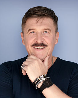 FaceApp_1597098127602.jpg