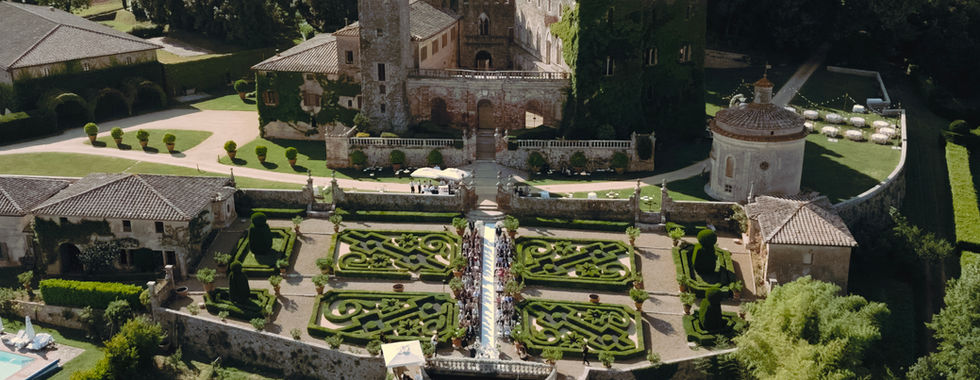 Wedding in Tuscany. Wedding in Castelo de Celsa Castle