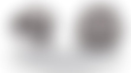 CLEAR JEWELRY, A KINETIC BALANCE AS WEARABLE SCULPTURE