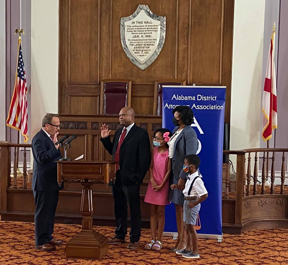 Alabama District Attorneys Association Swearing In Ceremony