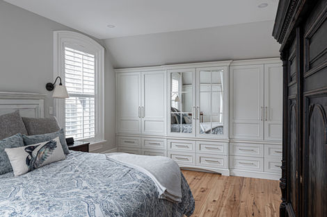 ValleauCabinetryTorontoPrimary&Ensuite-1.jpg
