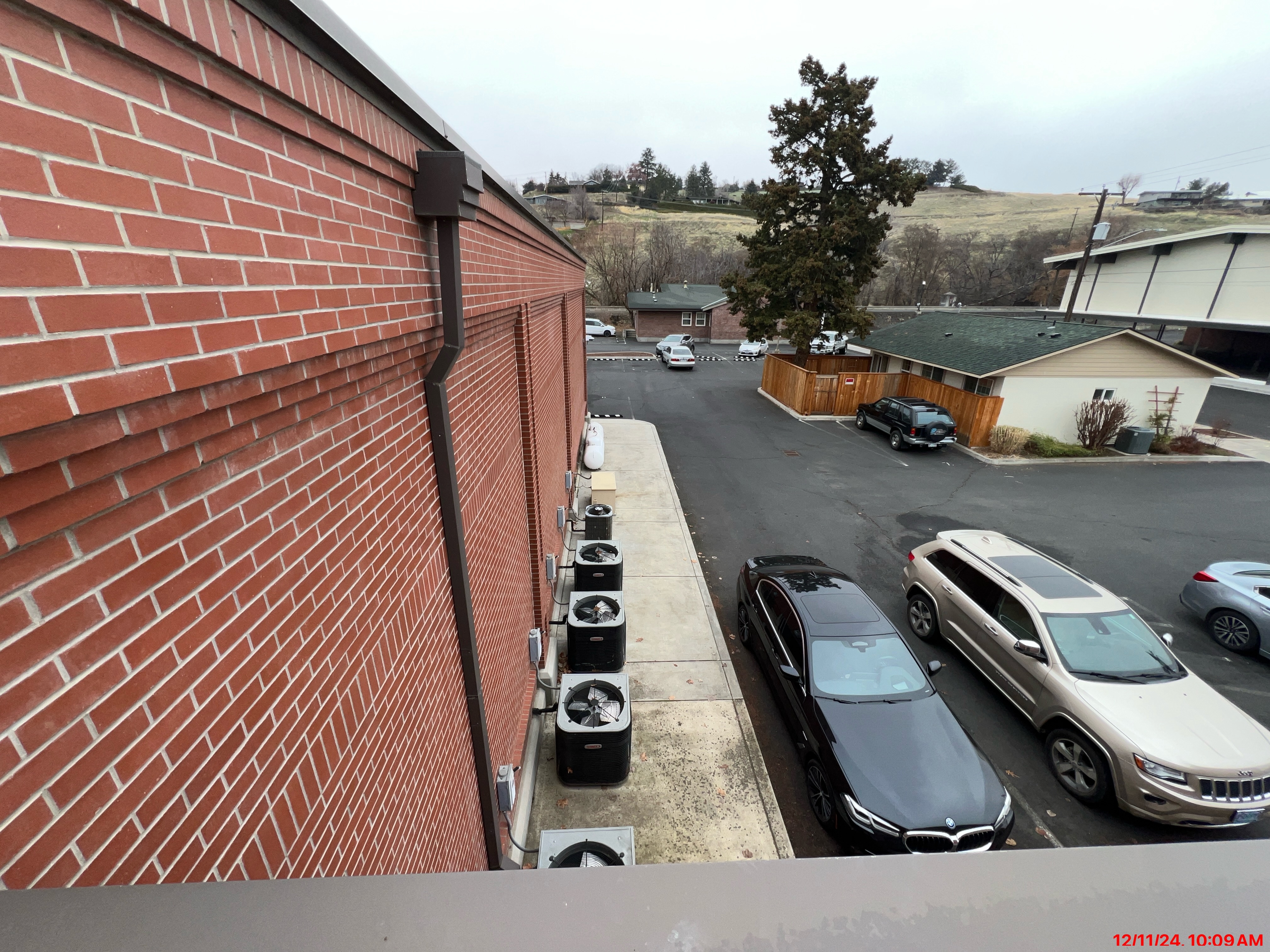 Remodel: Mechanical and plumbing system replacements and modifications for social services offices and warehouse