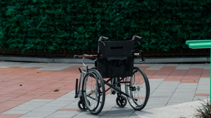 Wheelchair users report poor experience of NHS services in Portsmouth and South-east Hampshire