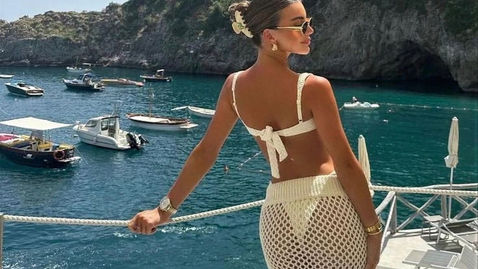 Moda Praia Versátil: elegância que acompanha seu dia inteiro