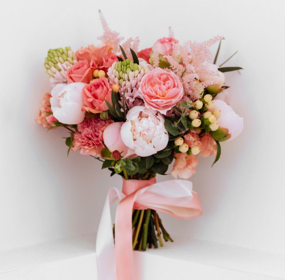BRIDAL BOUQUET 24 HOUR WEDDING OFFICIANT