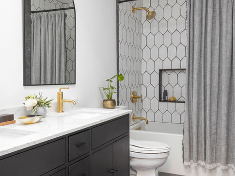 Lucas Valley San Rafael kids bath interior design by Janzen Design Marin County