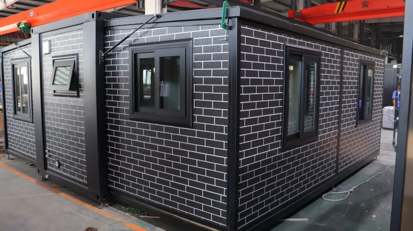 Tiny House Deluxe 19ft x 20ft – Stahlworks 2025 Ansicht 4