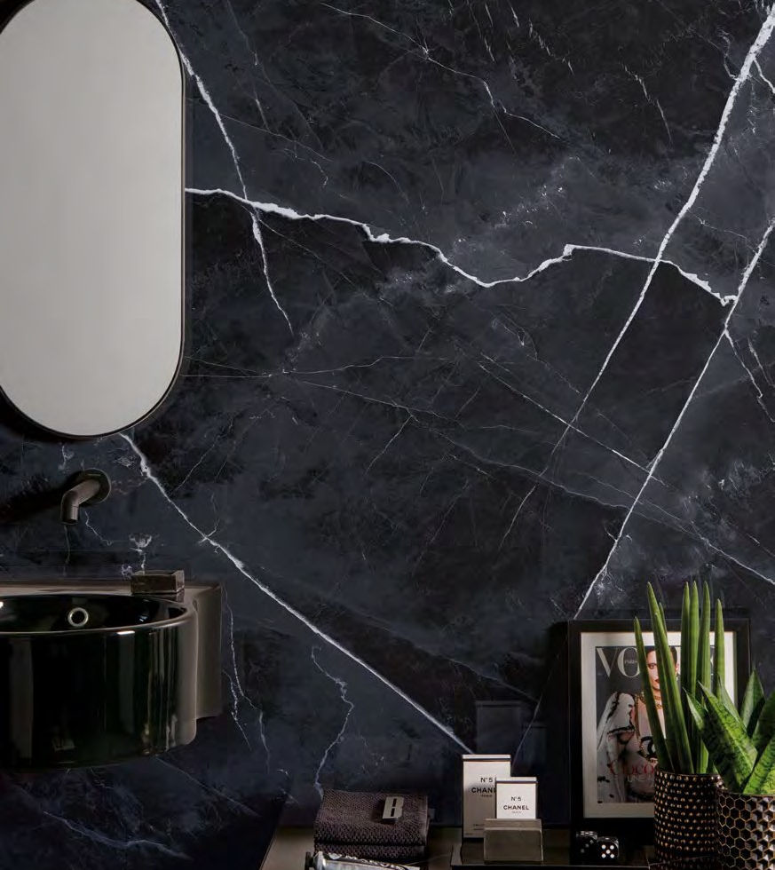 Calacatta Black porcelain slab – room photo