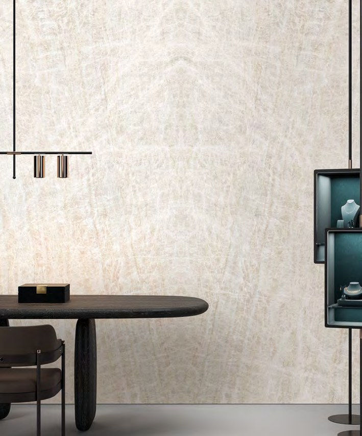 Quarzite Taj Mahal porcelain slab – room photo
