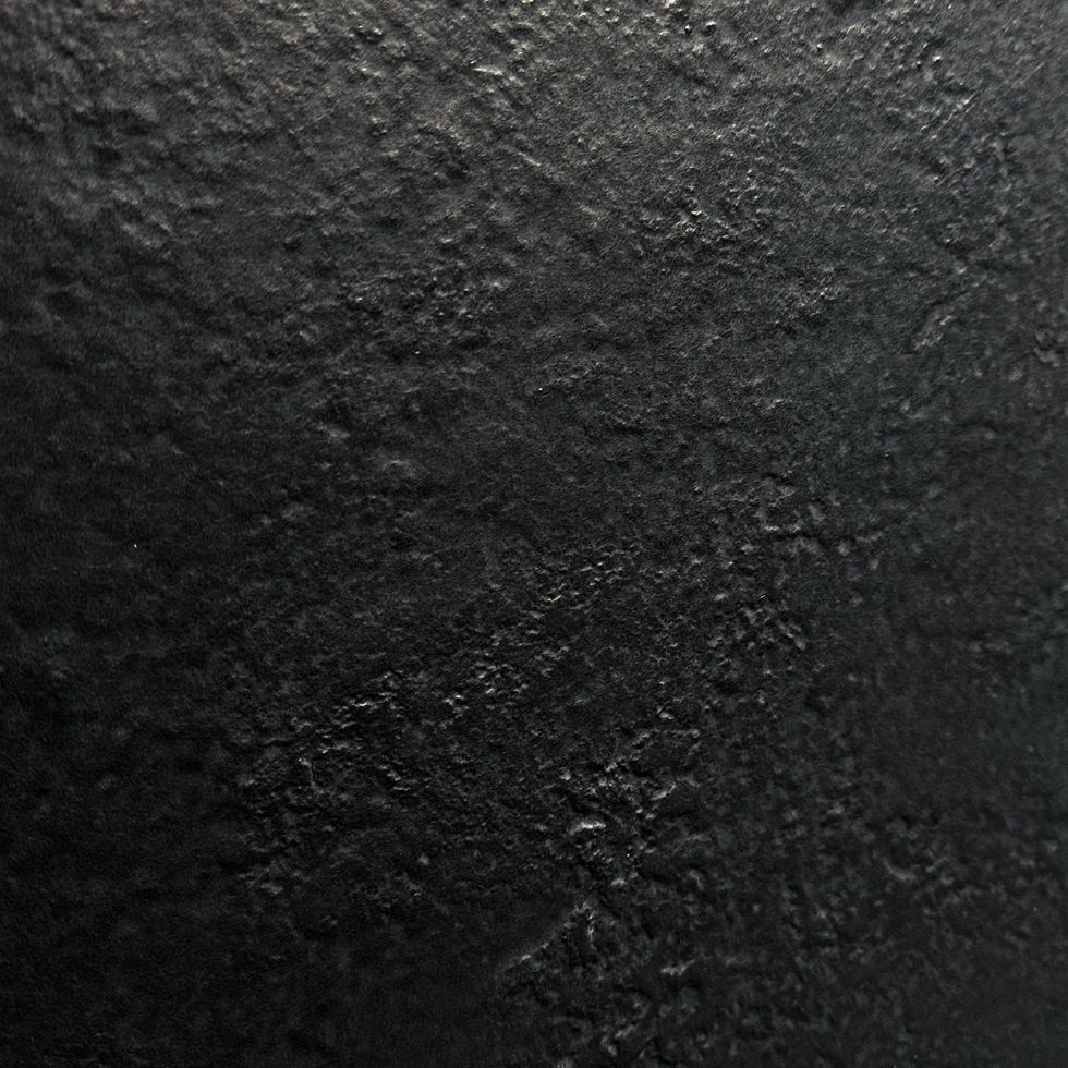 Absolute Black Structured porcelain slab – surface detail