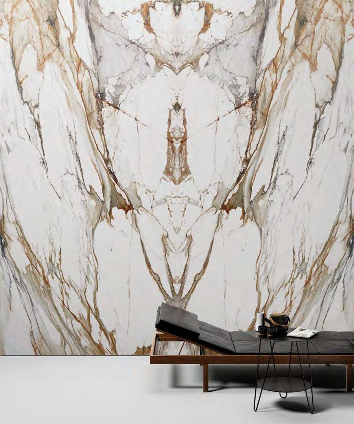 Macchia Vecchia porcelain slab – room photo