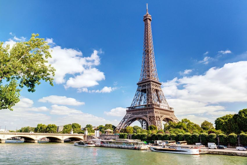 Paris 7eme Arrondissement | Chauffeurr privé | F'Lo-Cars VTC