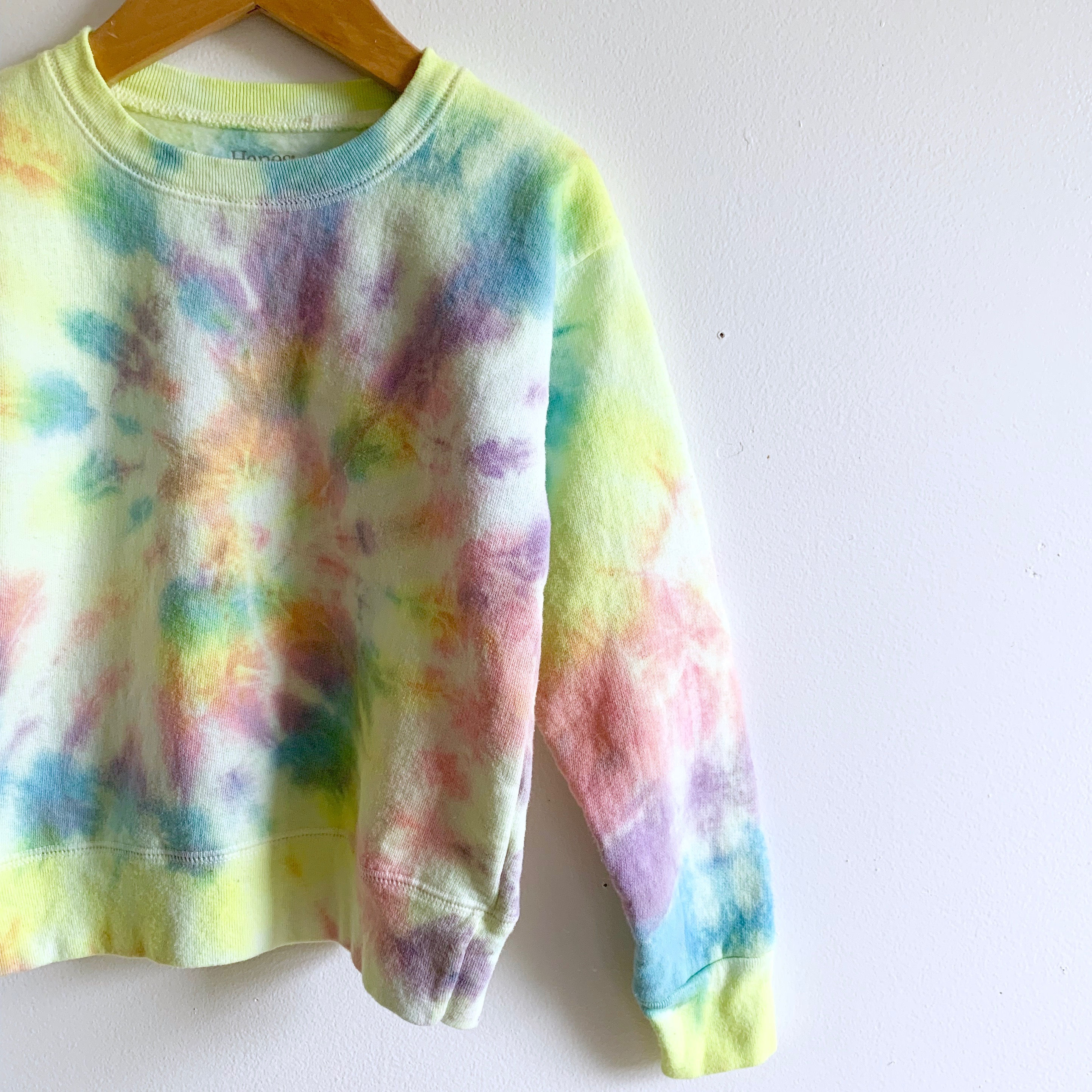 Pastel Swirl Tie Dye Sweatshirt
