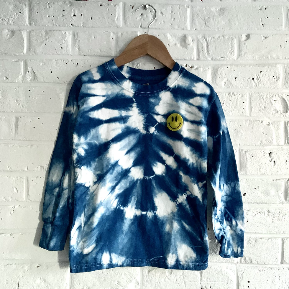 Thumbnail: Shibori inspired "necklace" Indigo Tee