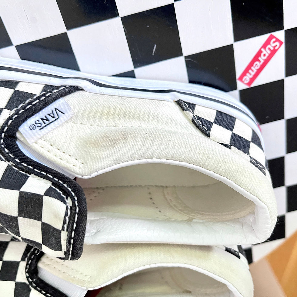 Thumbnail: Classic Vans Slip-ons