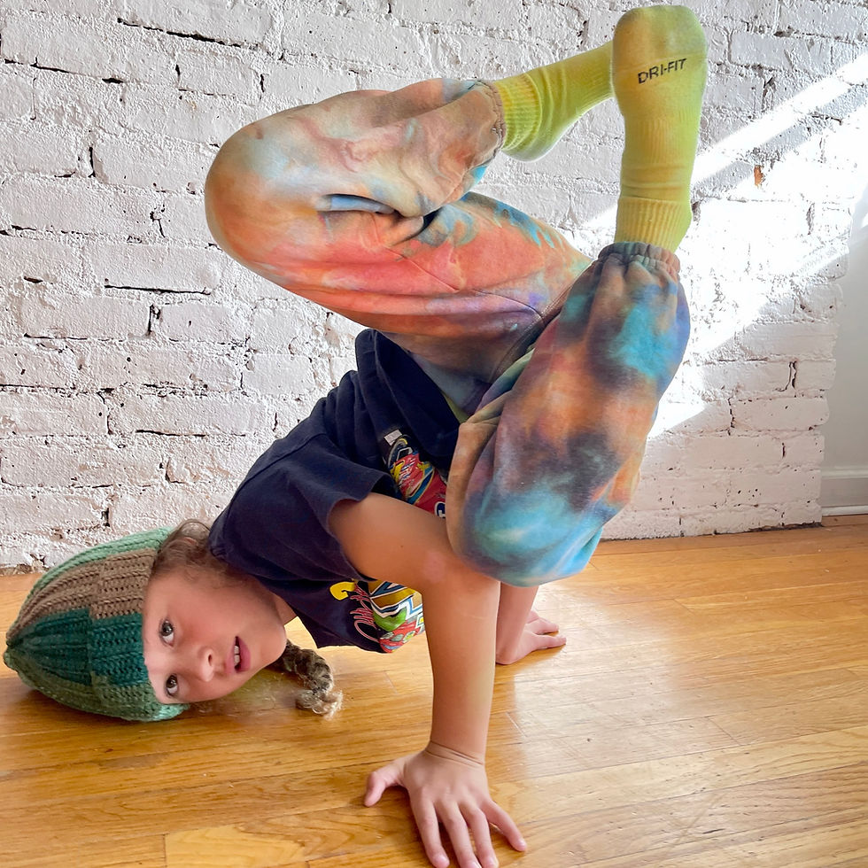 Aura Tie Dye Sweatpants (8)