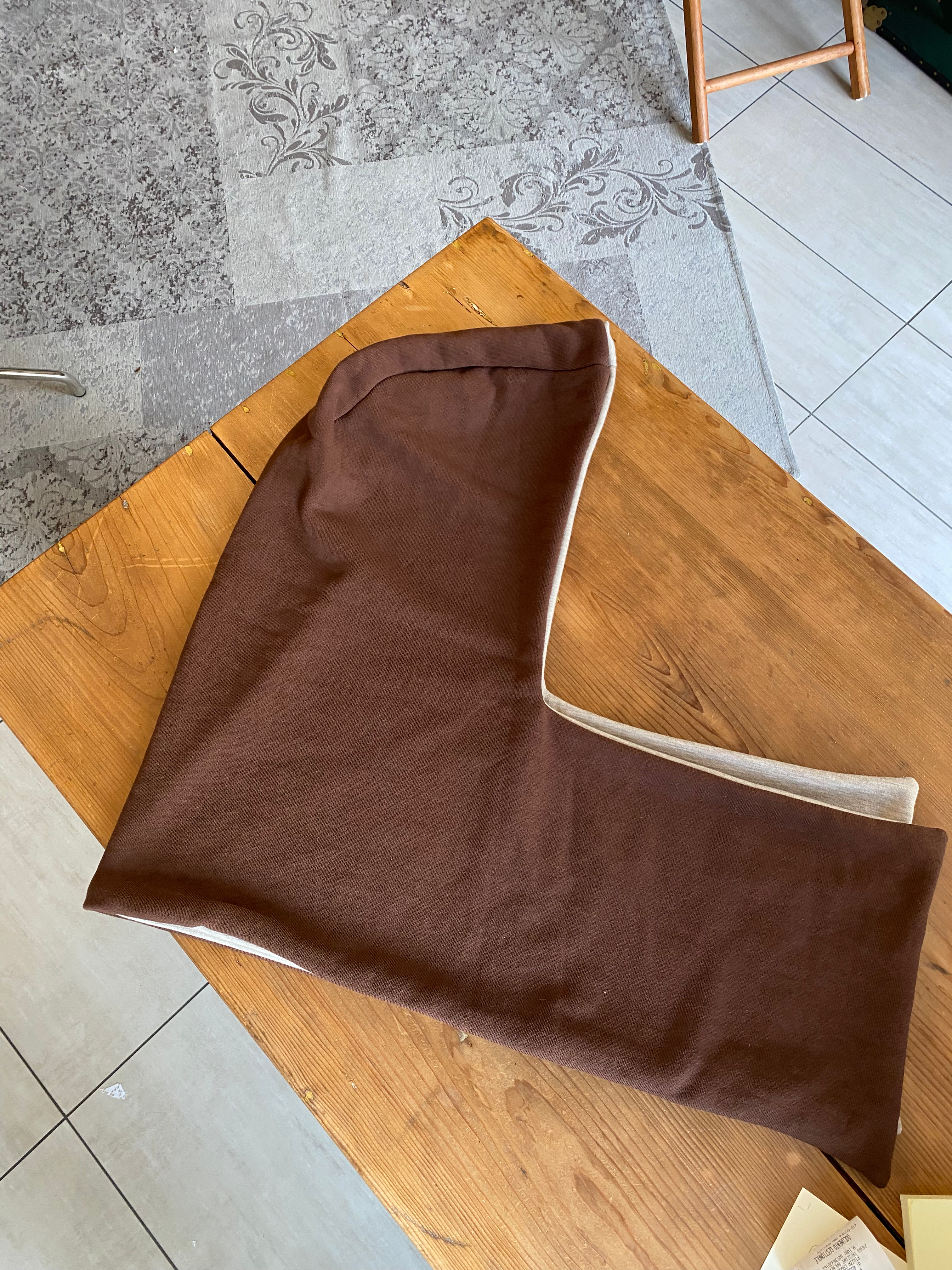 BEIGE & BROWN HOODED SCARF