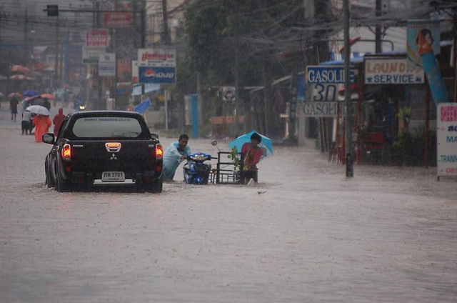 Floods in Koh Samui 2011-10