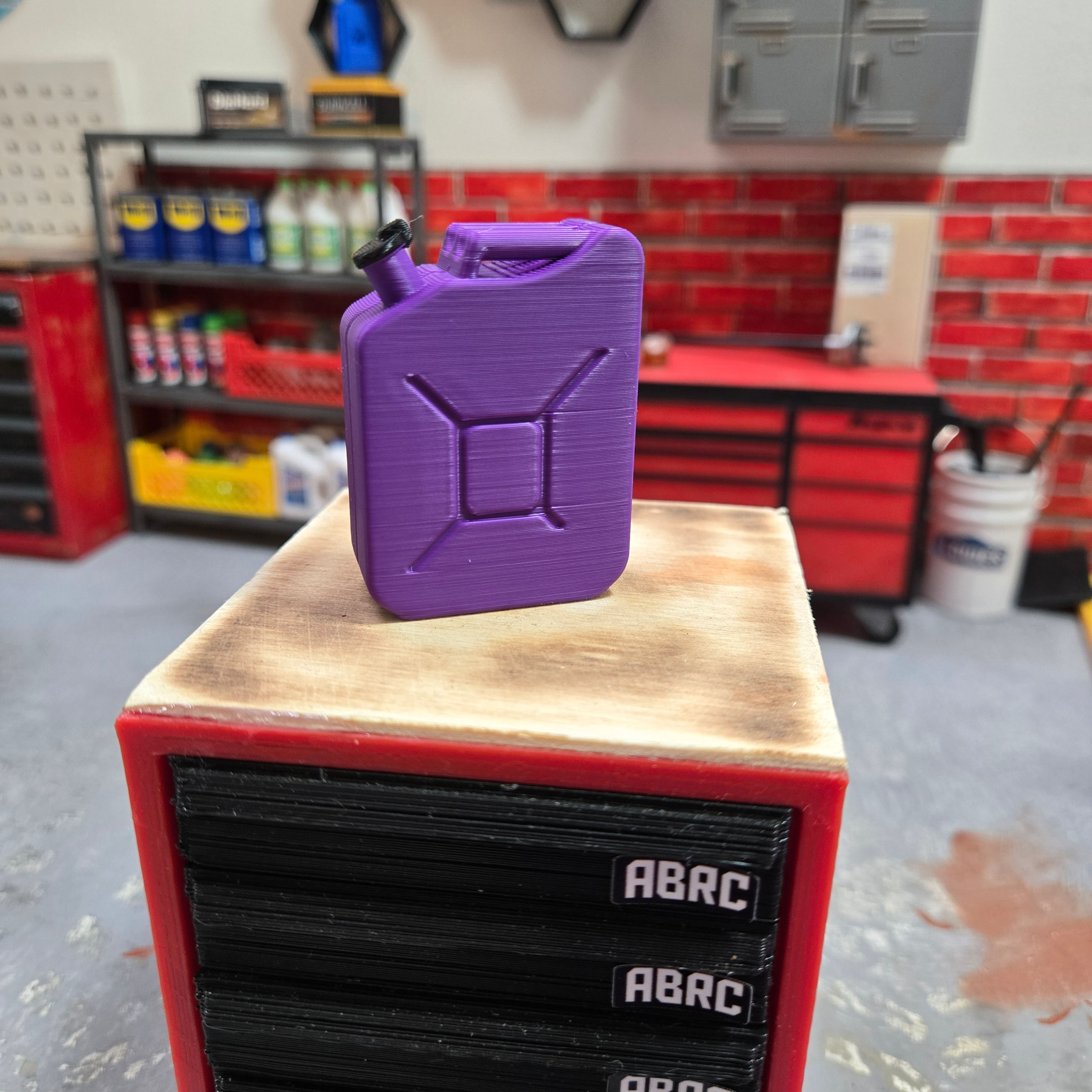 1:10 Scale High-Definition Jerry Can