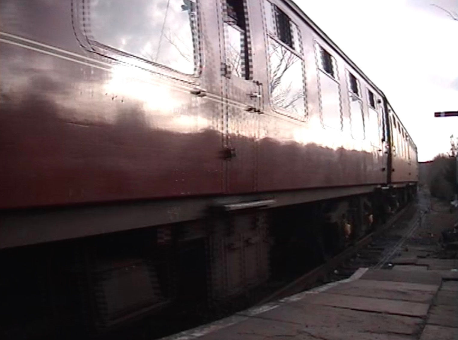 Steam Engine 45147 and Carriages 2