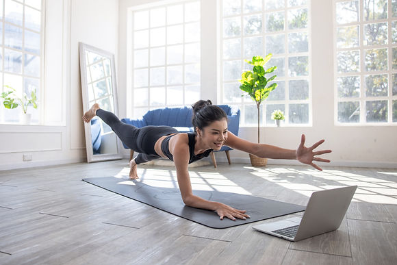 yoga on line.jpeg